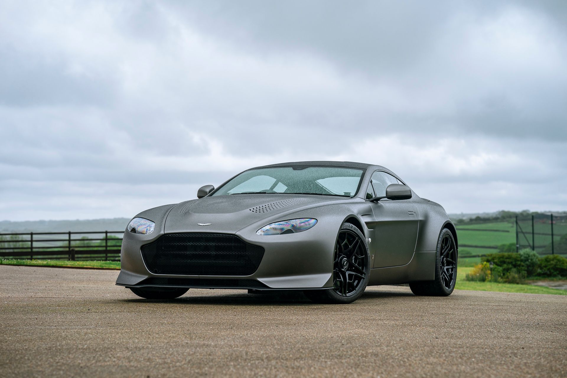 Aston Martin Vantage V600