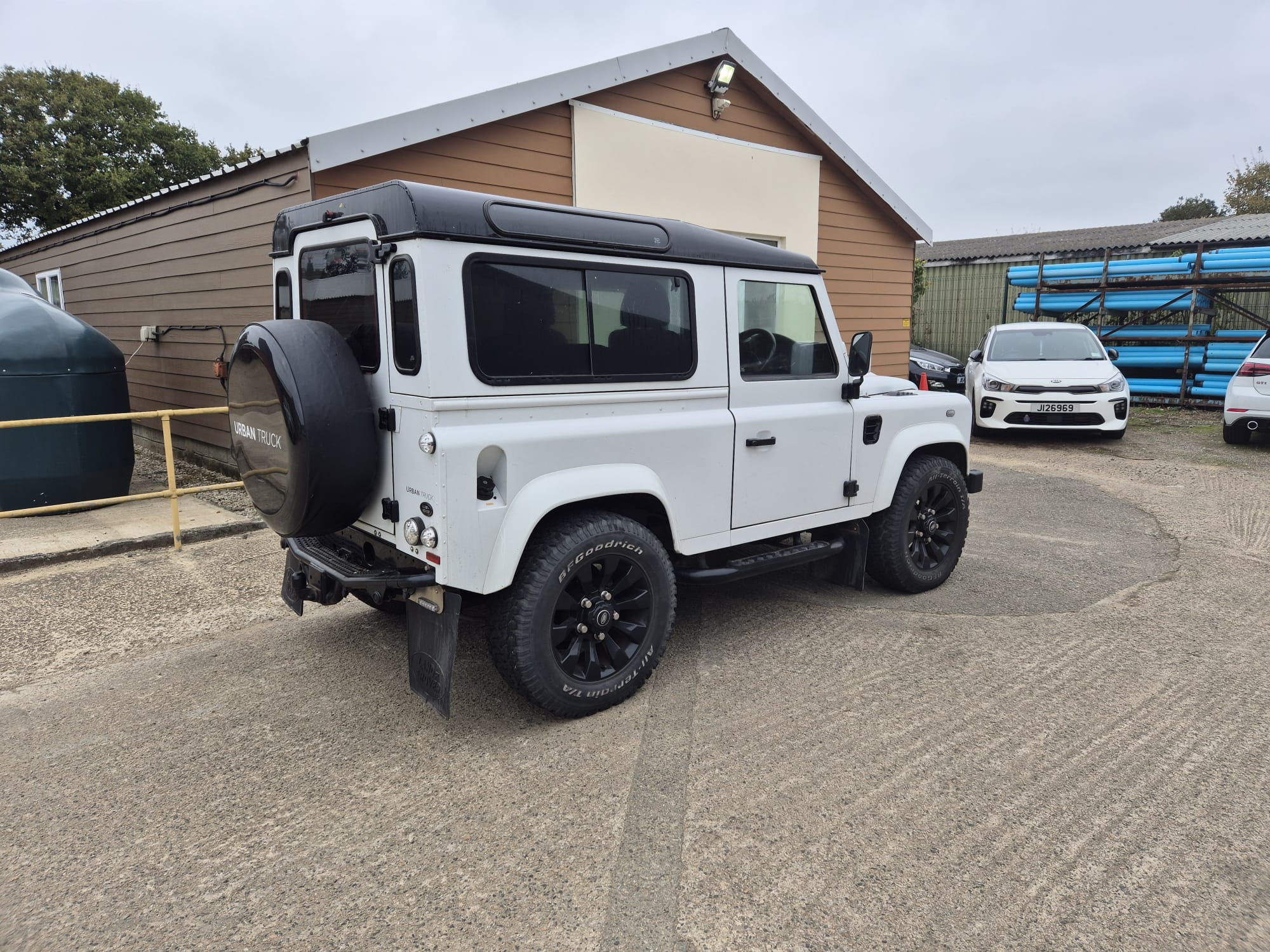 Defender XS 90 Urban EDITION 8